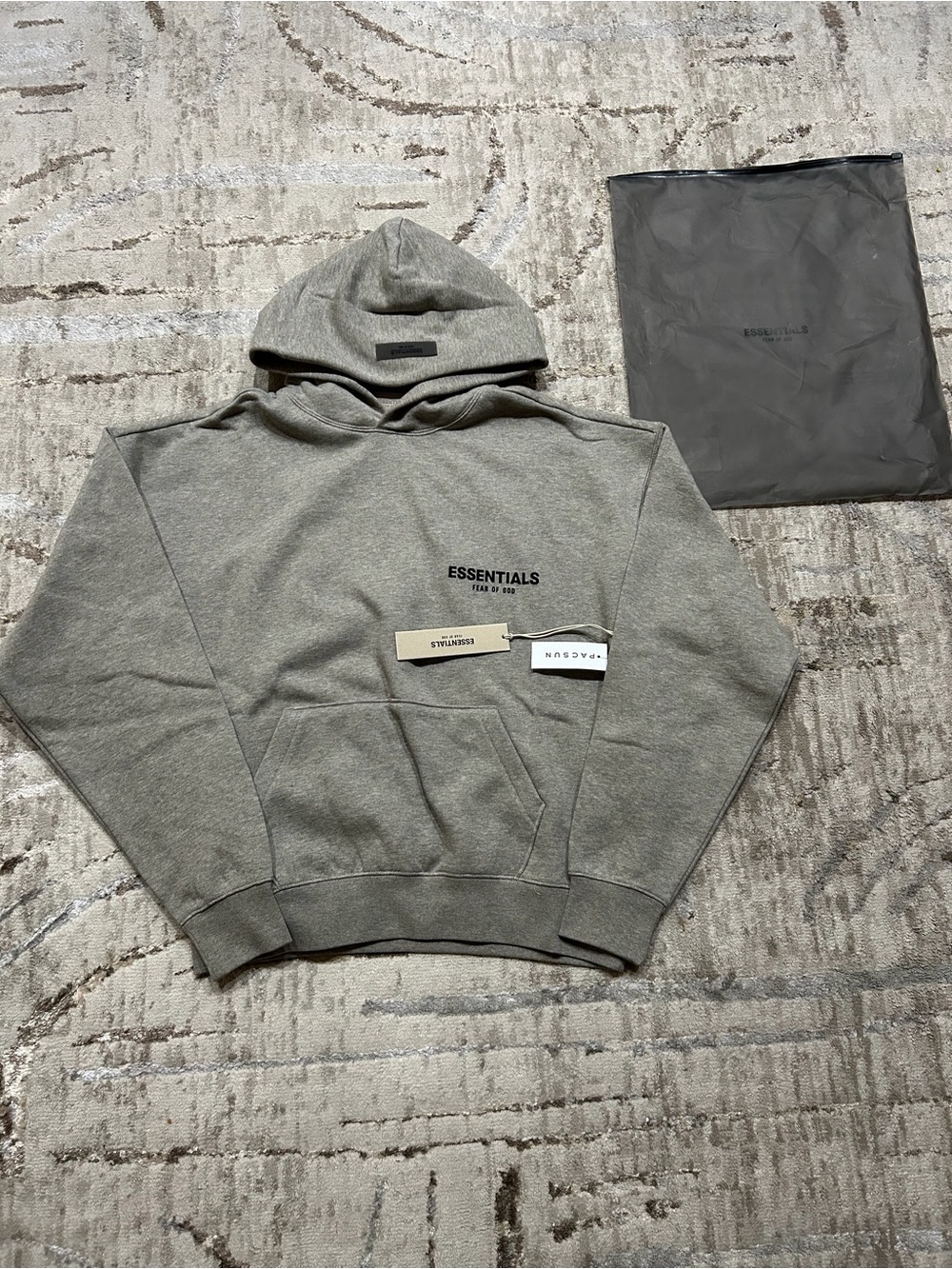 Essentials Men's Hoodie - Olive Gray